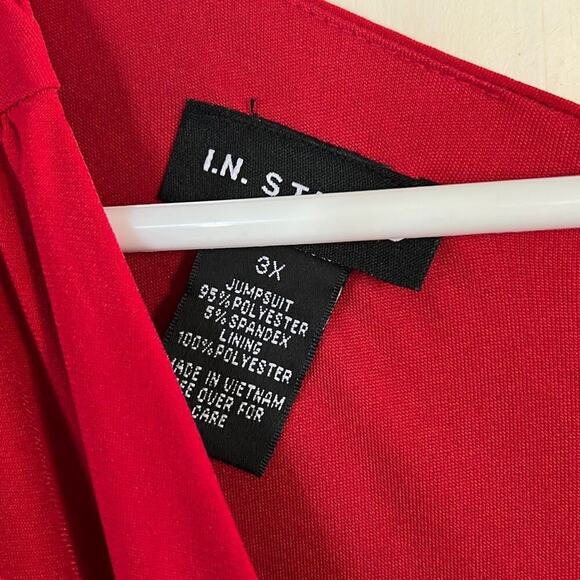 NWT I.N. Studio size 3X red dressy jumpsuit - Picture 4 of 5